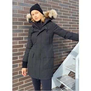 Aritzia golden by TNA Bancroft Parka in Heather Black XXS
